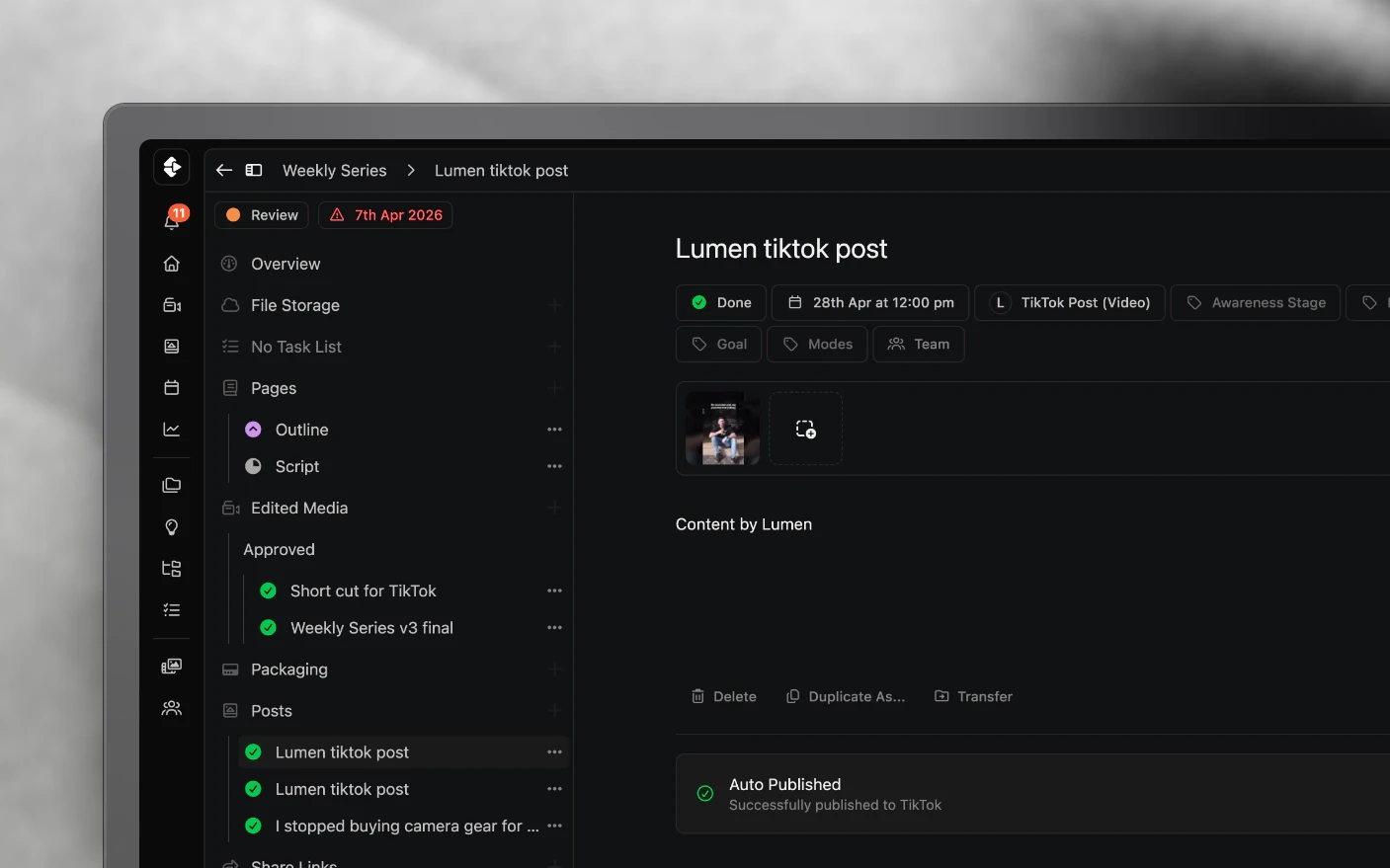 A post open in the editor, where links in the caption are turned into tracked links