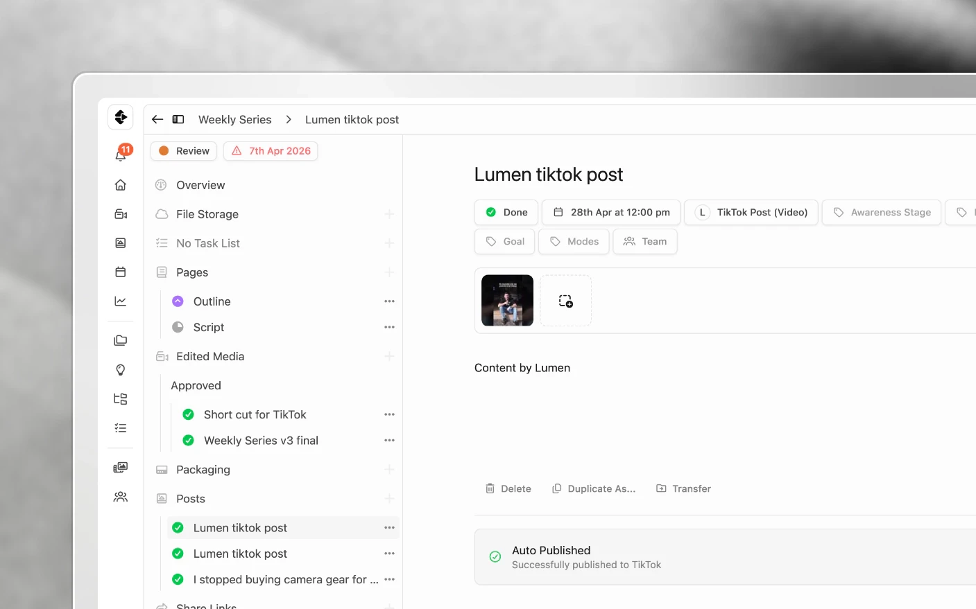 A post open in the editor, where links in the caption are turned into tracked links