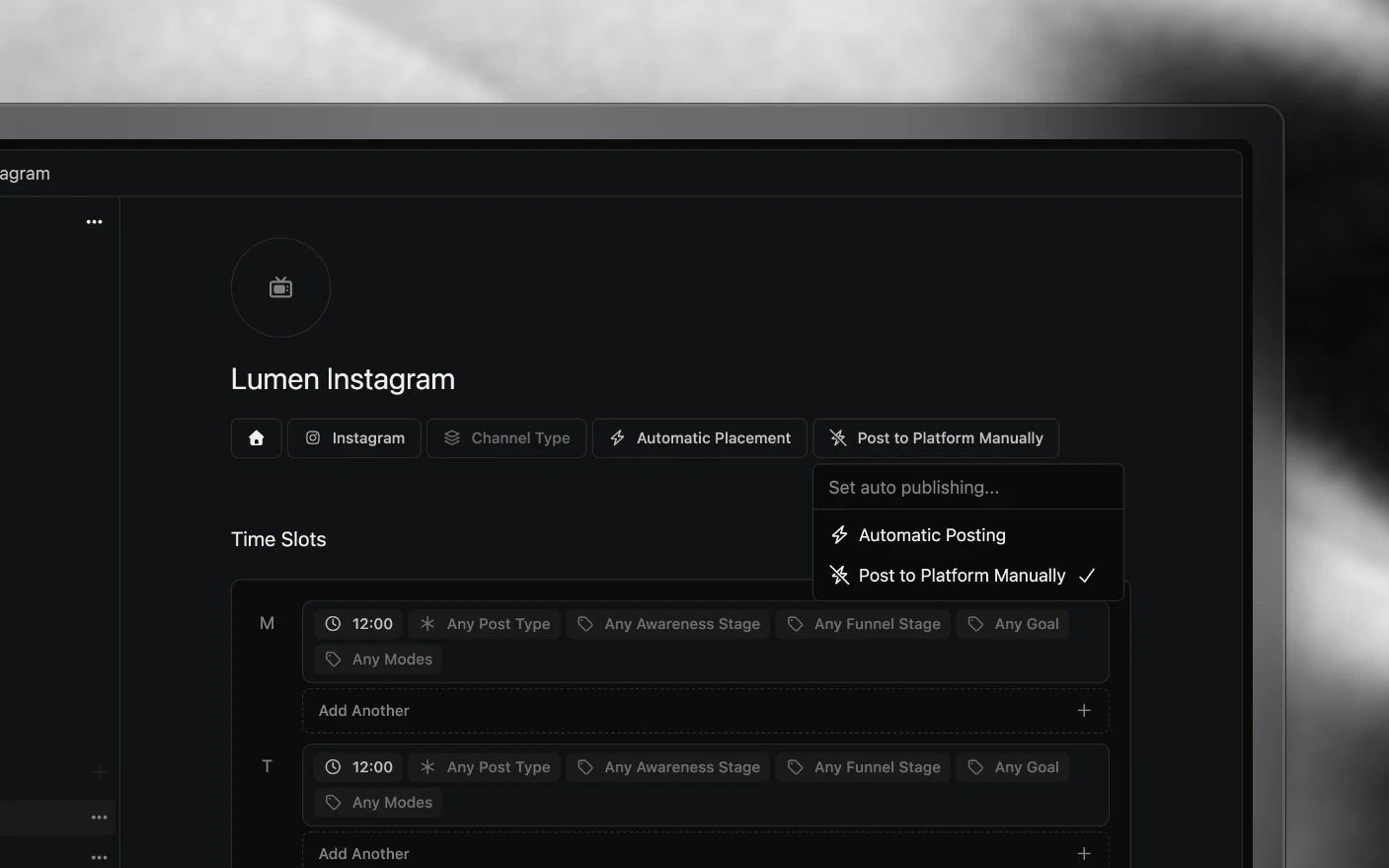 A channel's posting setting open, offering Automatic Posting or Post to Platform Manually