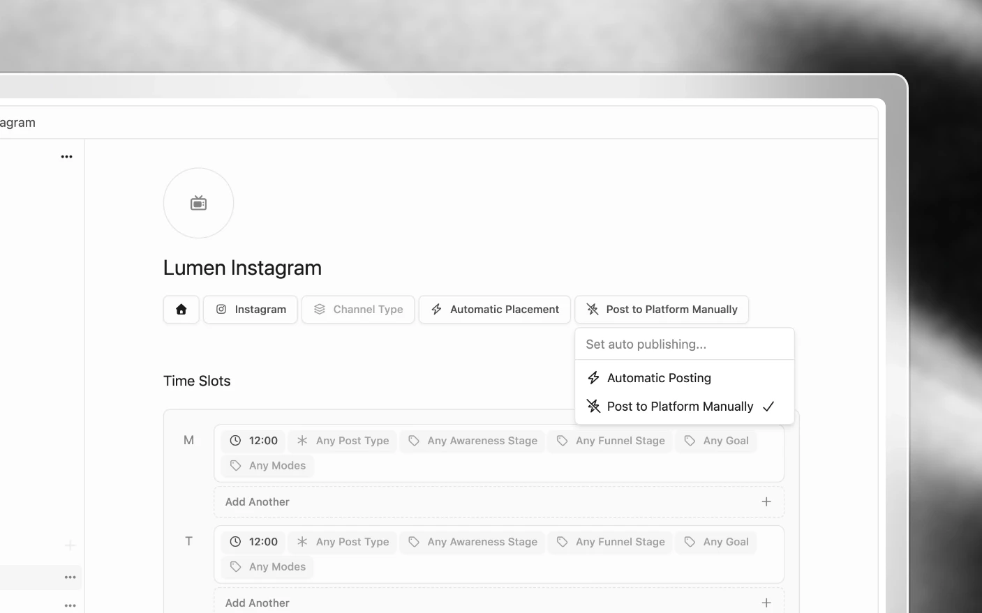 A channel's posting setting open, offering Automatic Posting or Post to Platform Manually